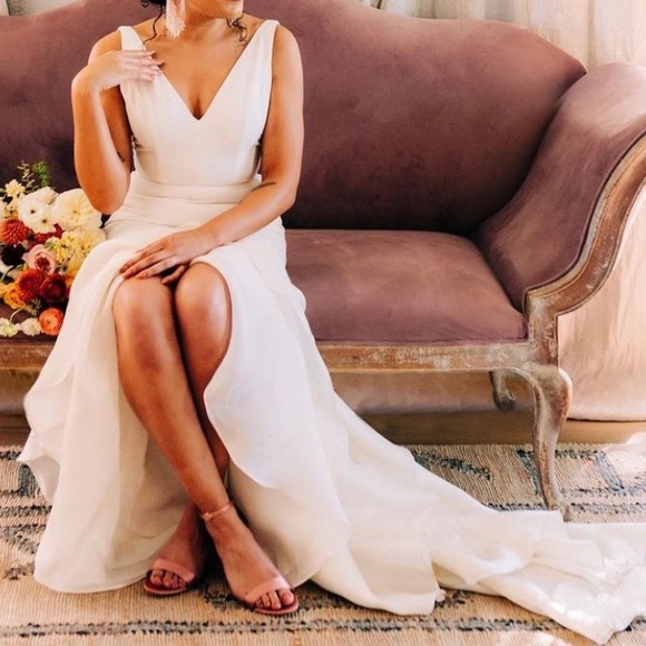 Sarah Seven Hotel Living Gown - Picture 7 of 8